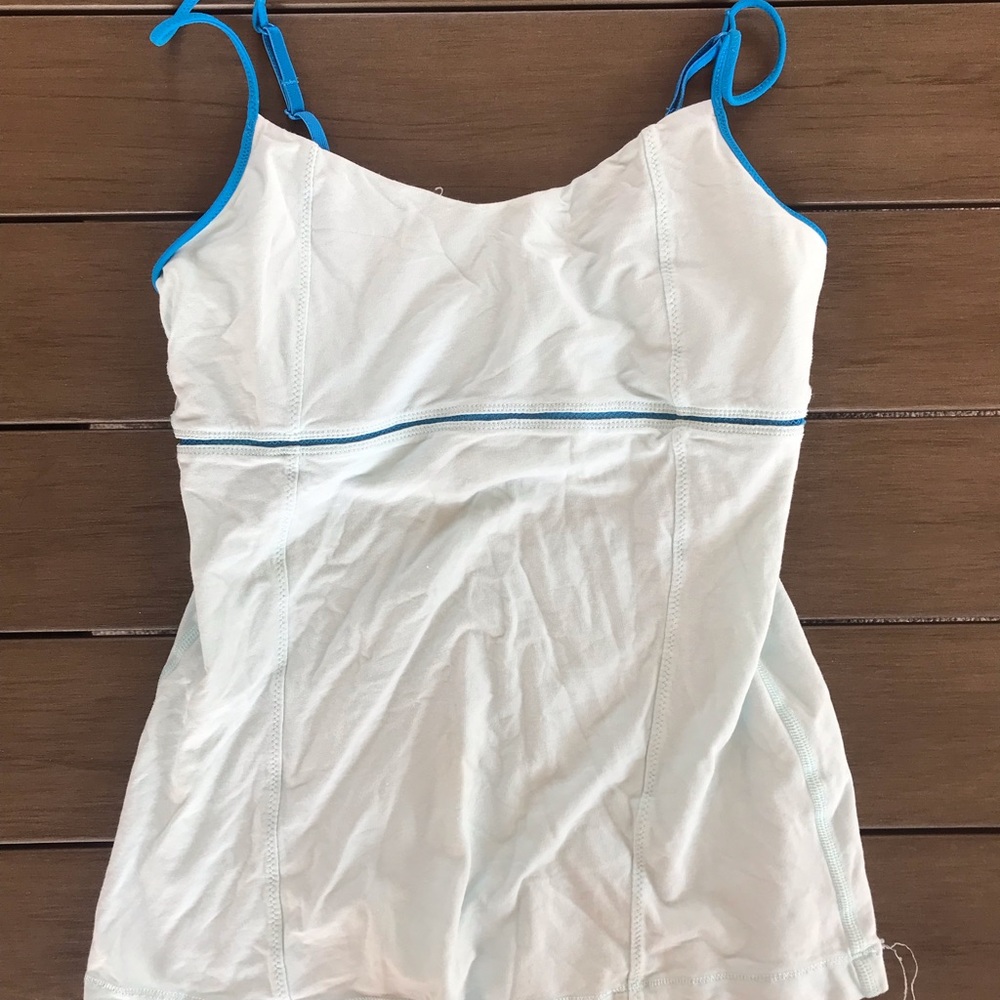 Lulu workout tank